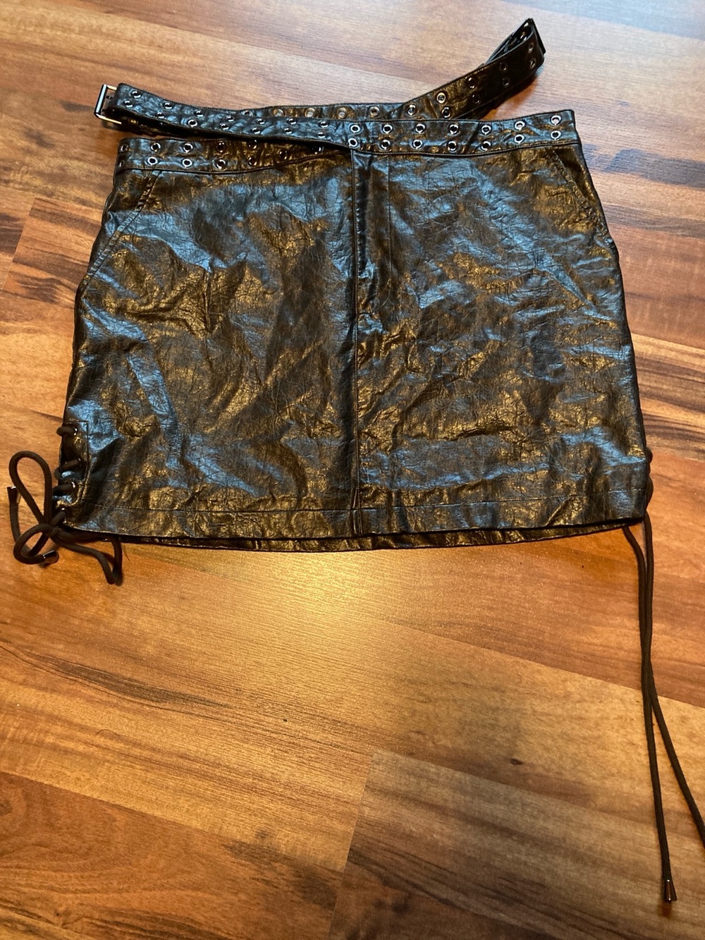 Fashion Nova XL brown copper textured faux leather cut out belted waist skirt